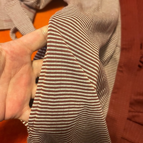 Eco-friendly burgundy and ecru stripes double-faced robe NWT - Picture 8 of 11